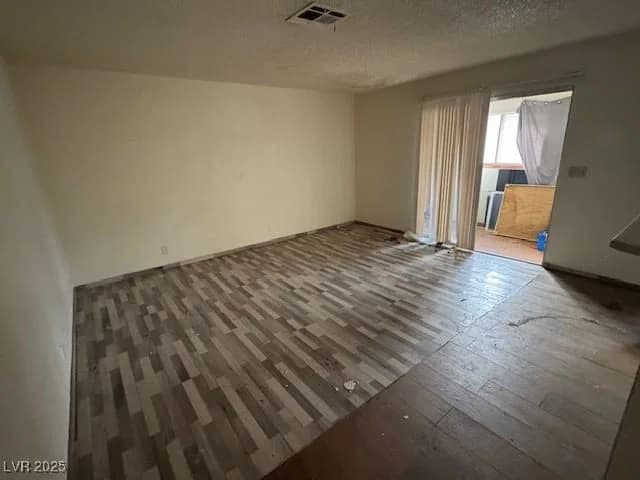 2761 Mountain Vista Street photo 4