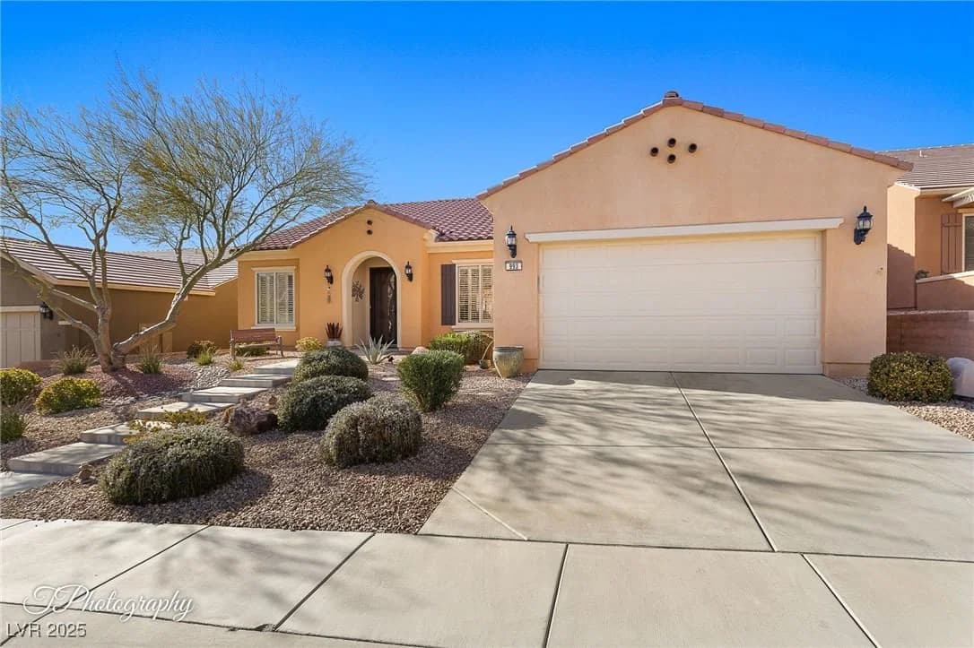 993 Starlight Terrace Way photo 5