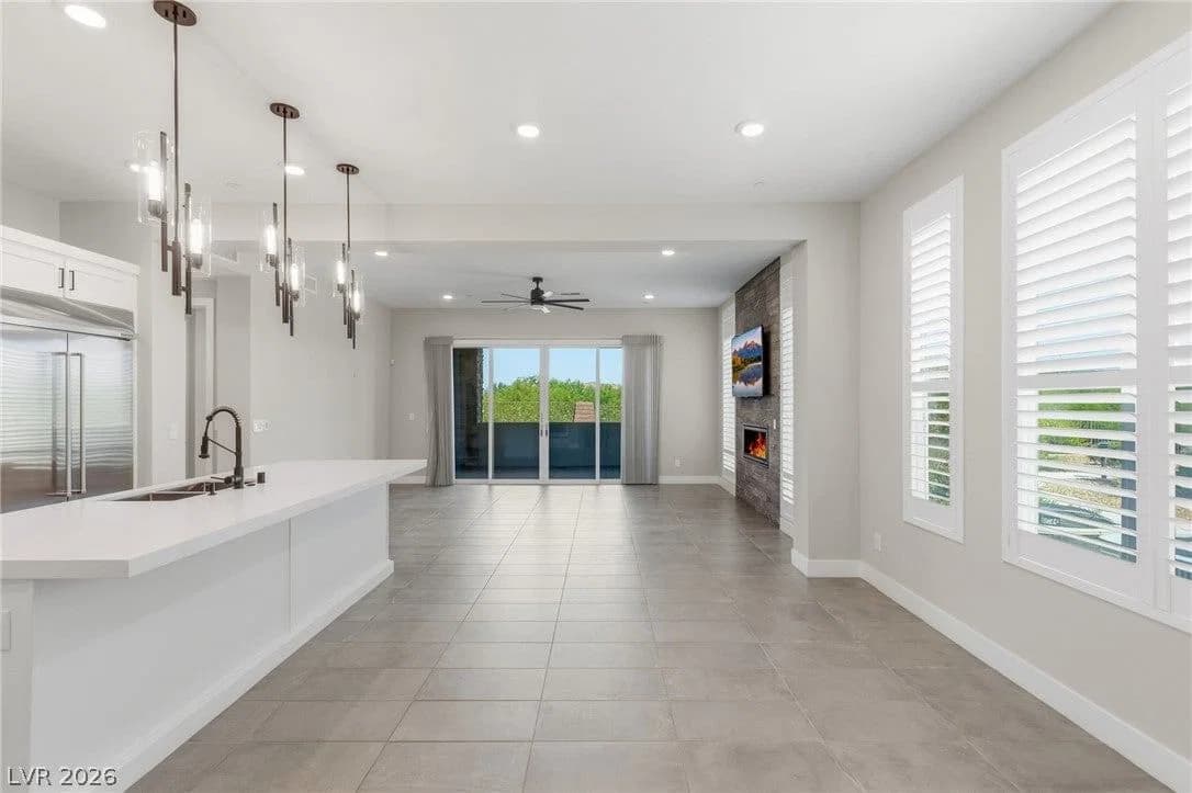 11280 Granite Ridge Drive photo 5