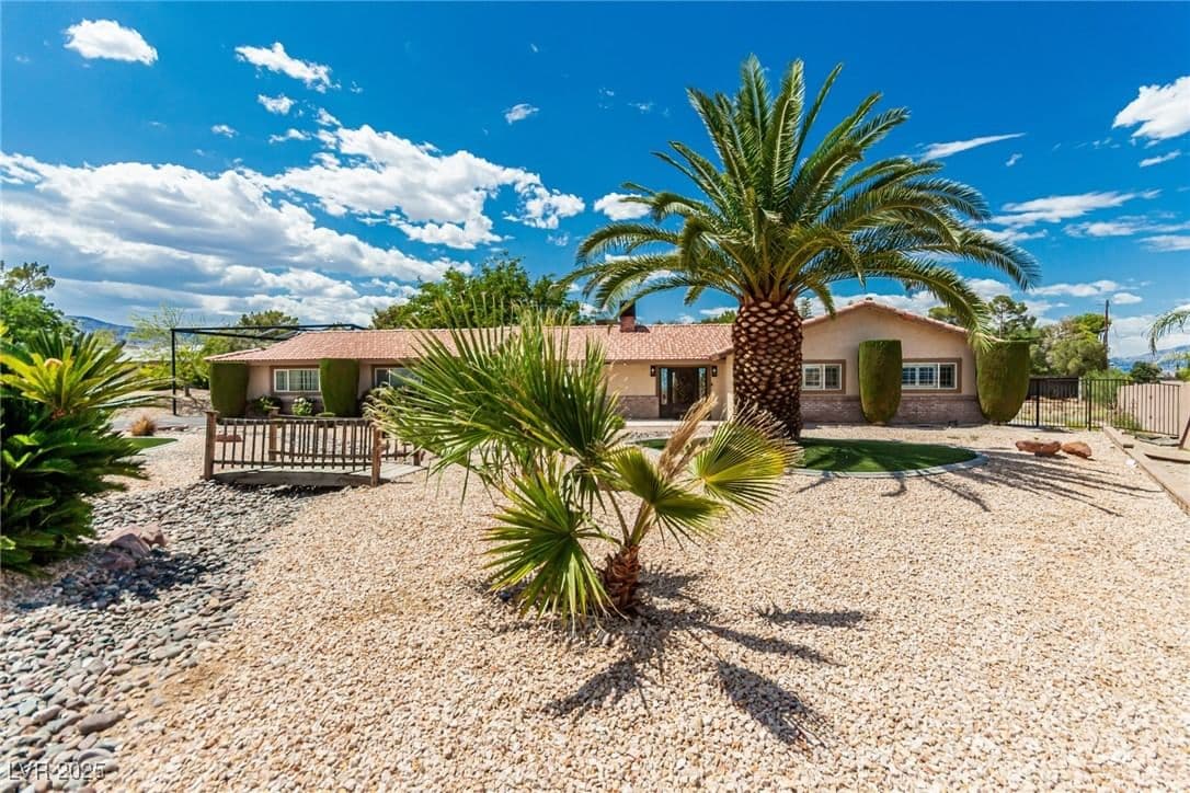 9660 Ann Road photo 3