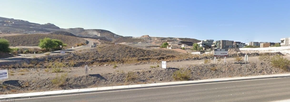 Westridge Drive Drive photo 4