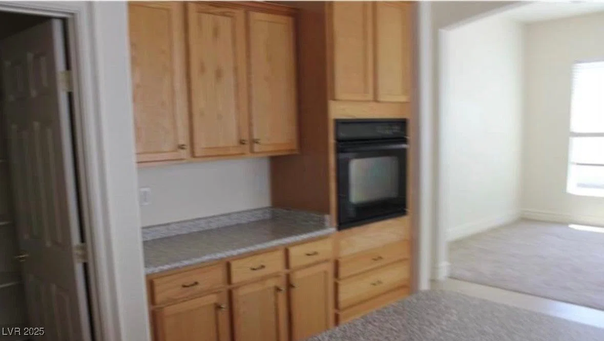 10717 Refectory Avenue photo 5