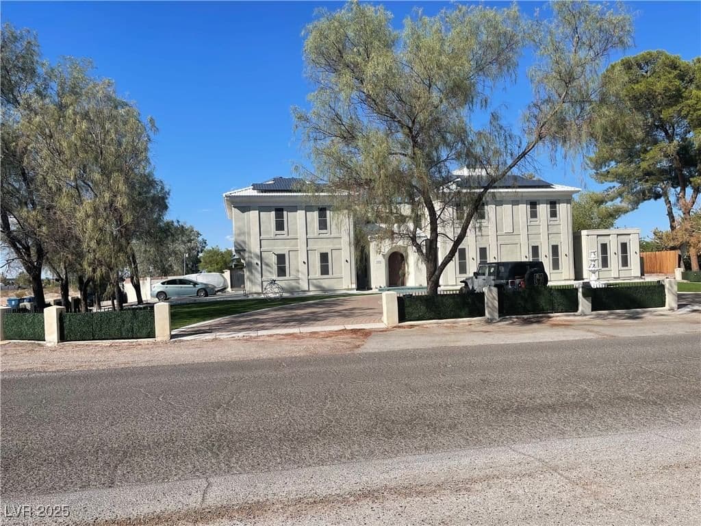 6480 Oquendo Road