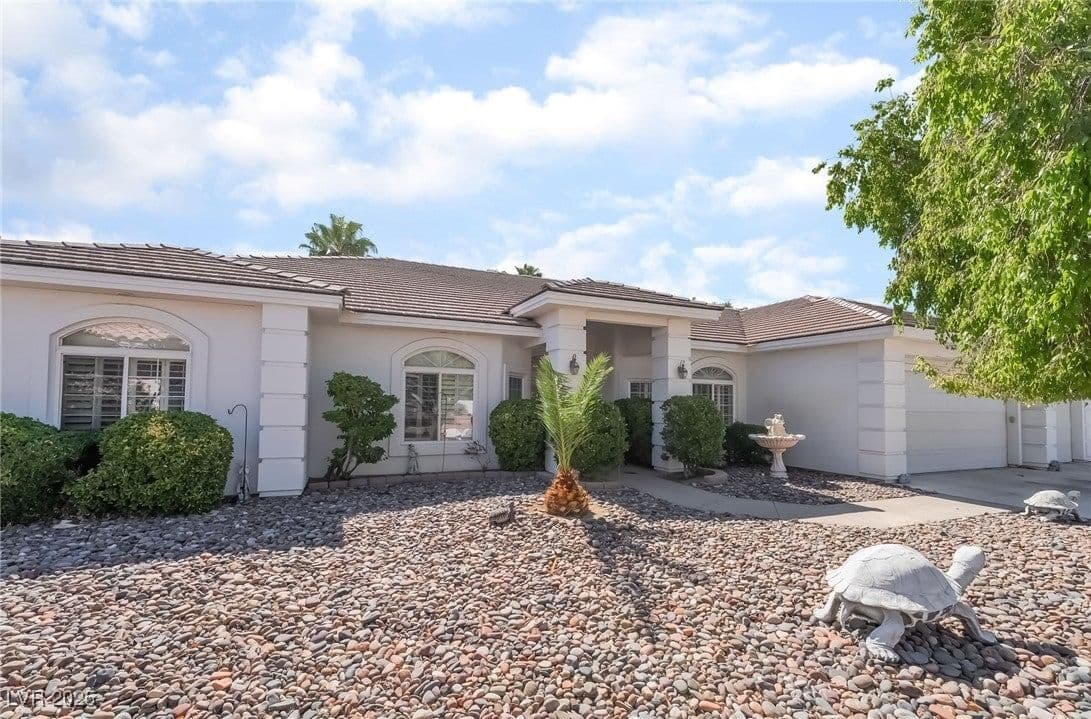 4860 Conough Lane photo 3
