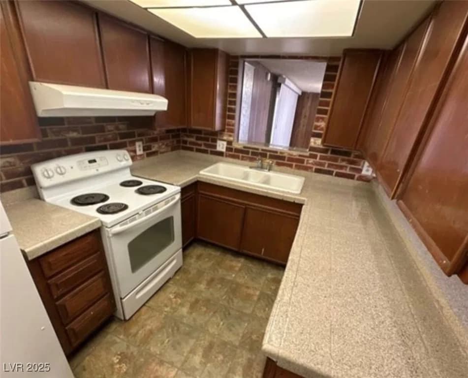 309 Rossmoyne Avenue photo 4