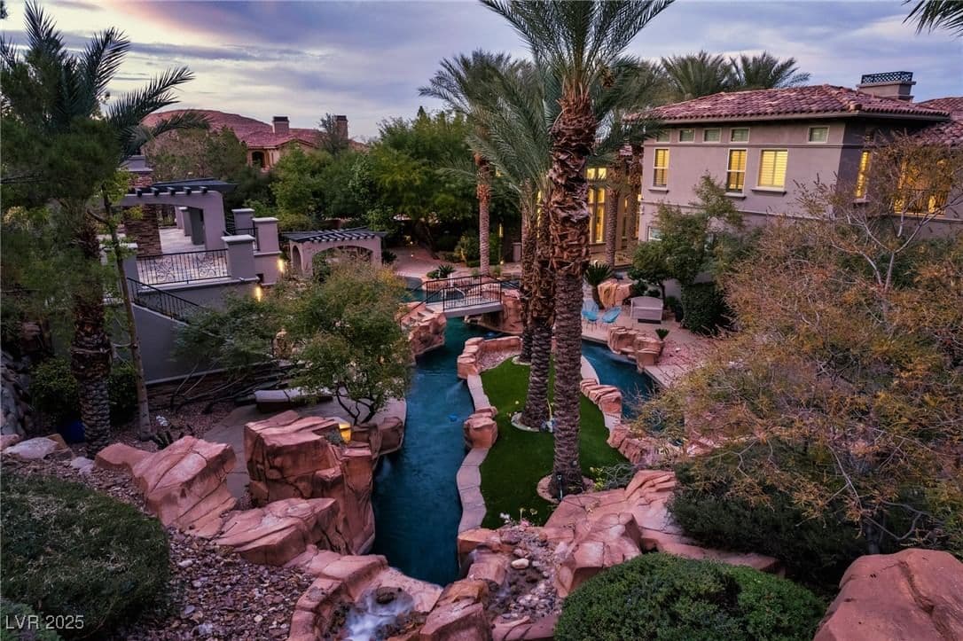 5 Wood Creek Court photo 2