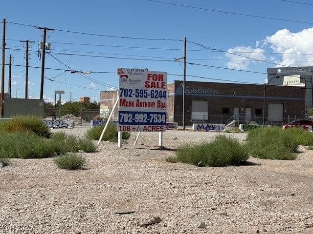 1022 Main Street