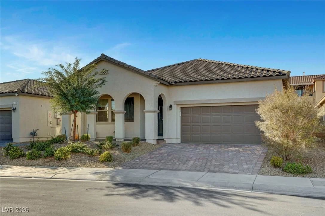 6117 Bugsy Street photo 4