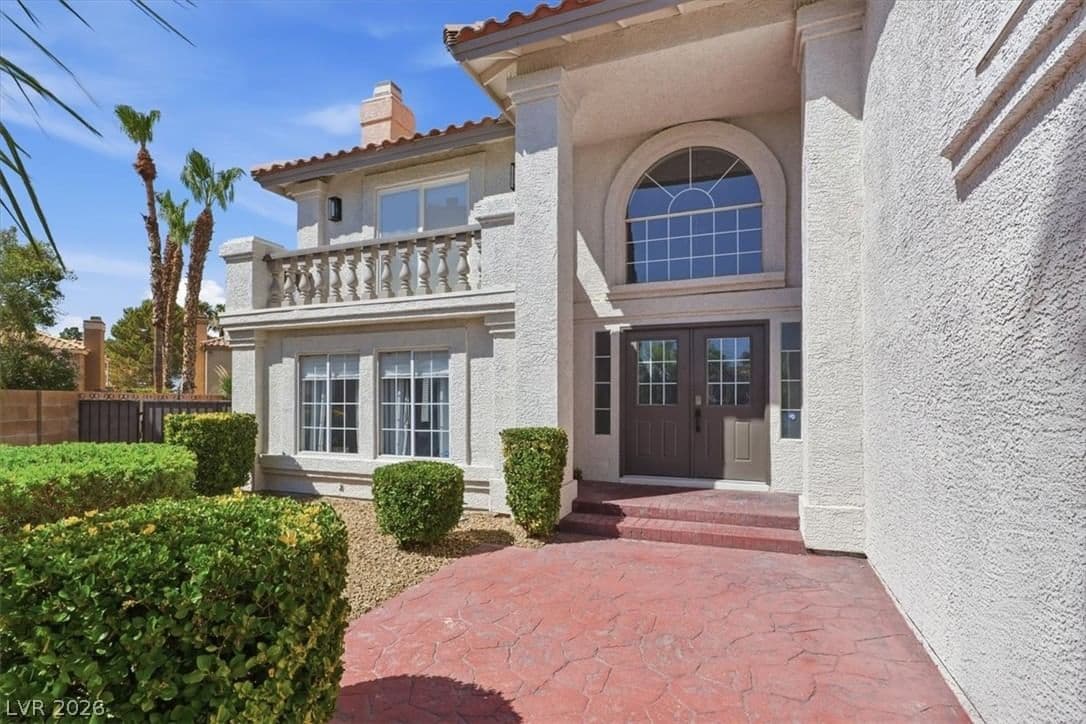 9433 Salt Water Court photo 2