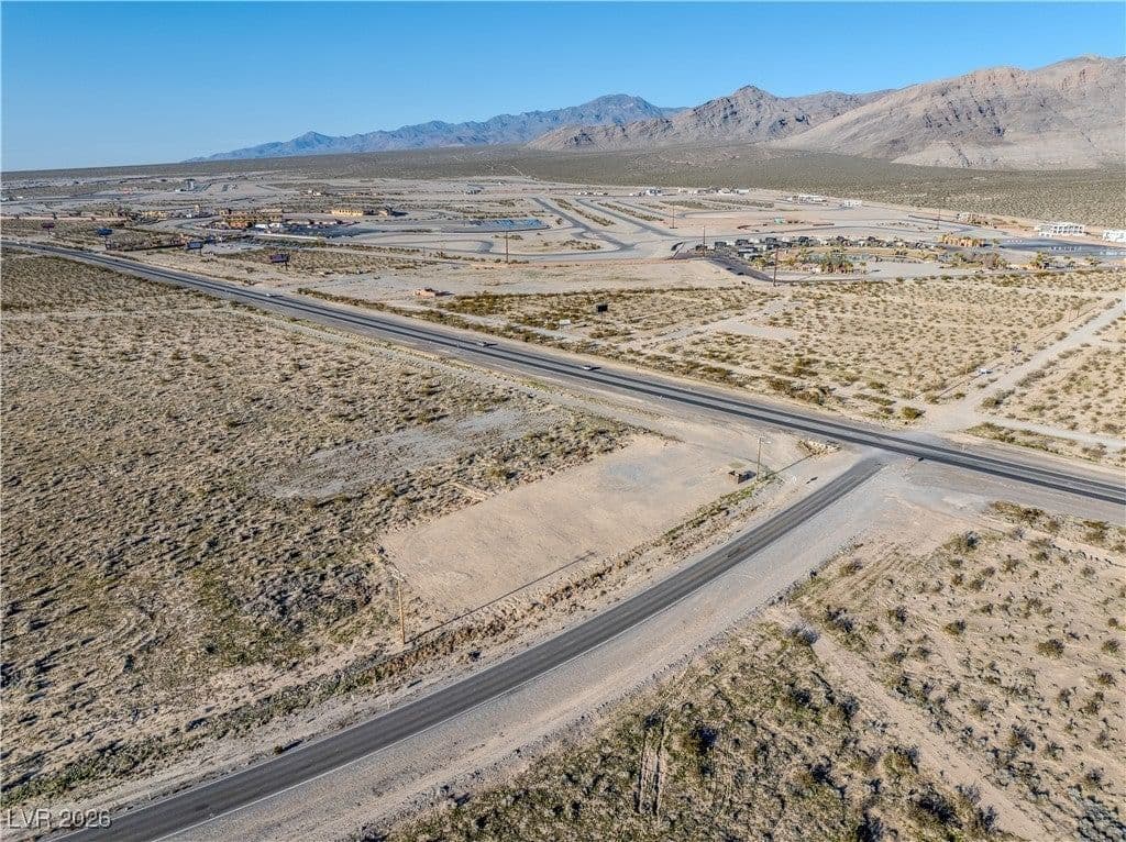 3900 Frontage Road