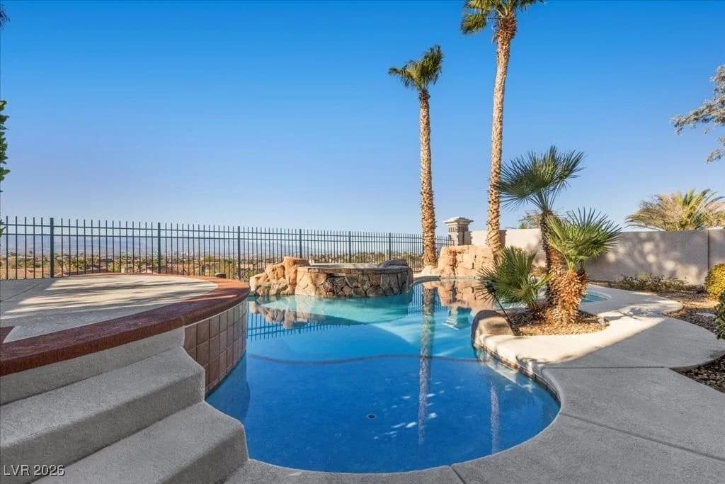 2921 Reatini Court photo 3