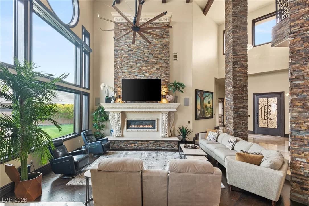 5764 Aspen Falls Circle photo 4