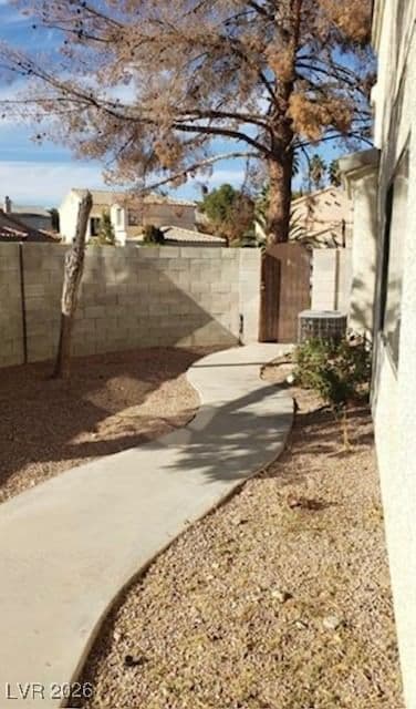 346 Pinnacle Court photo 3