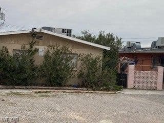 736 10th Street