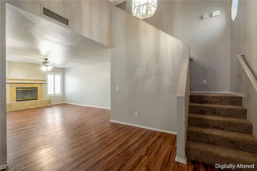 1449 Desert Hills Drive photo 4
