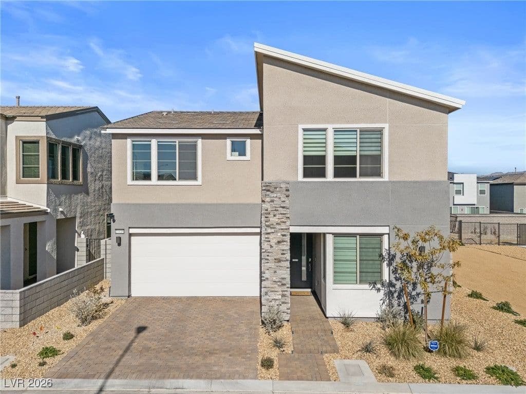 10416 Smokey Mariposa Avenue photo 2