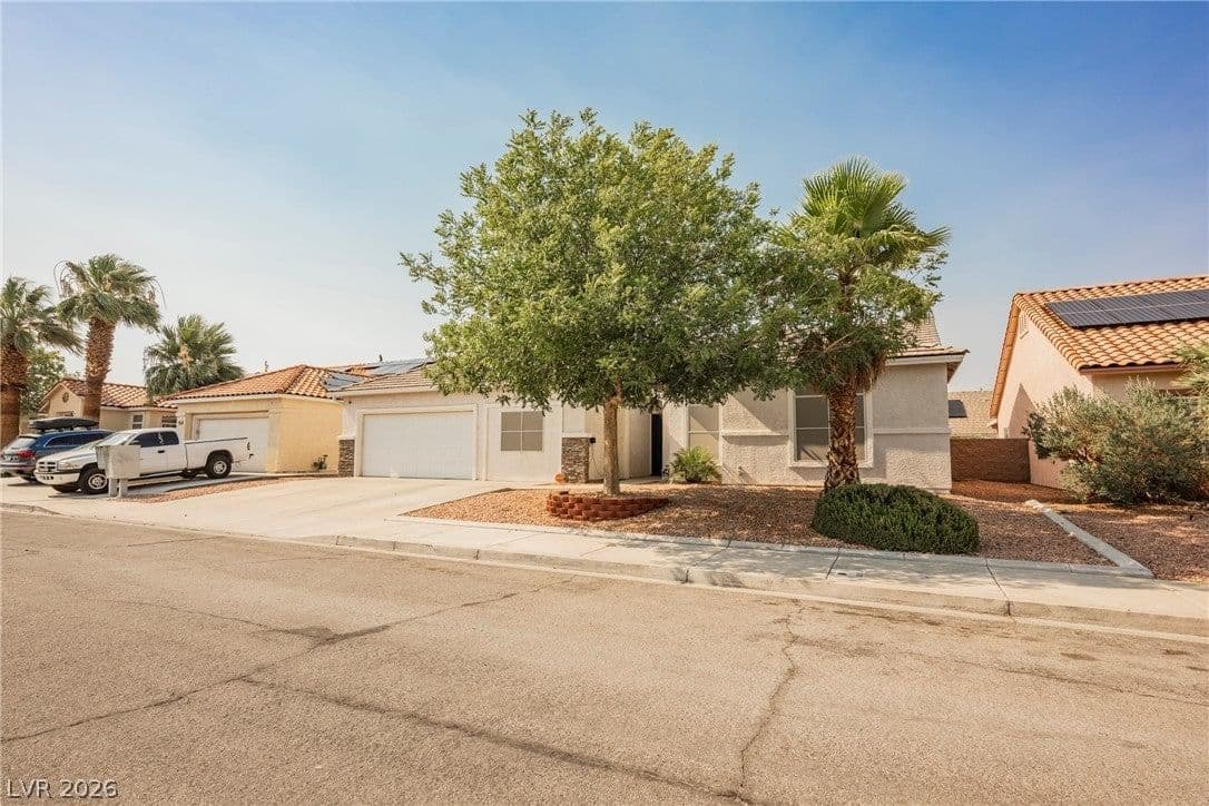 1008 Beaver Crest Terrace photo 3
