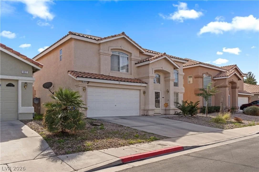 1419 Red Sunset Avenue photo 2