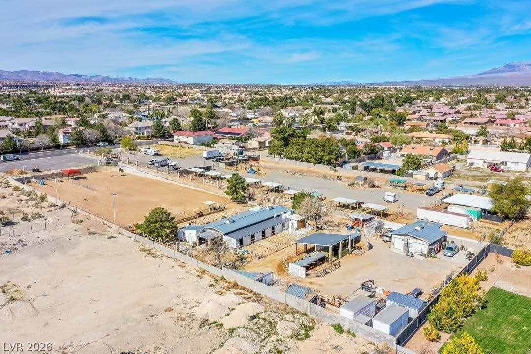 6520 Tenaya Way photo 3