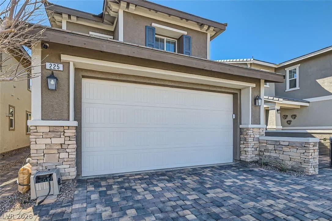 225 Sul Ponticello Avenue photo 3