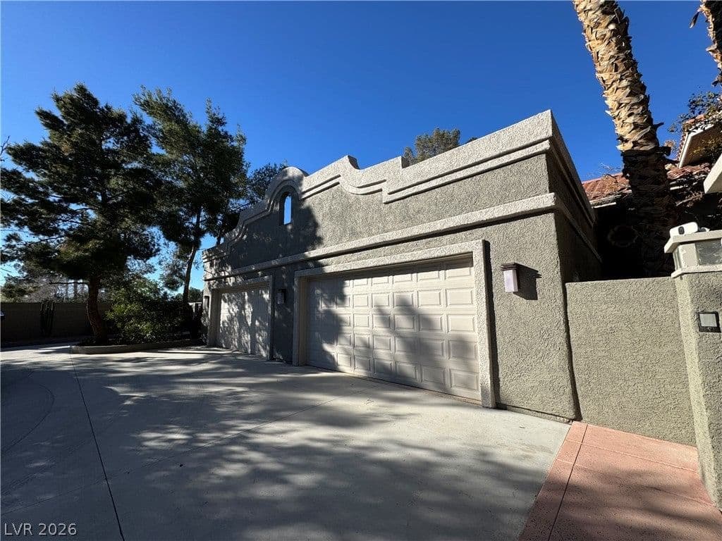 3220 Serene Avenue photo 5