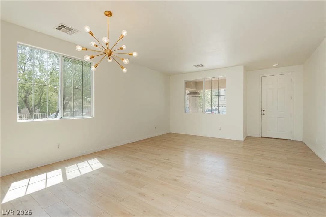 8224 Cassis Court photo 4