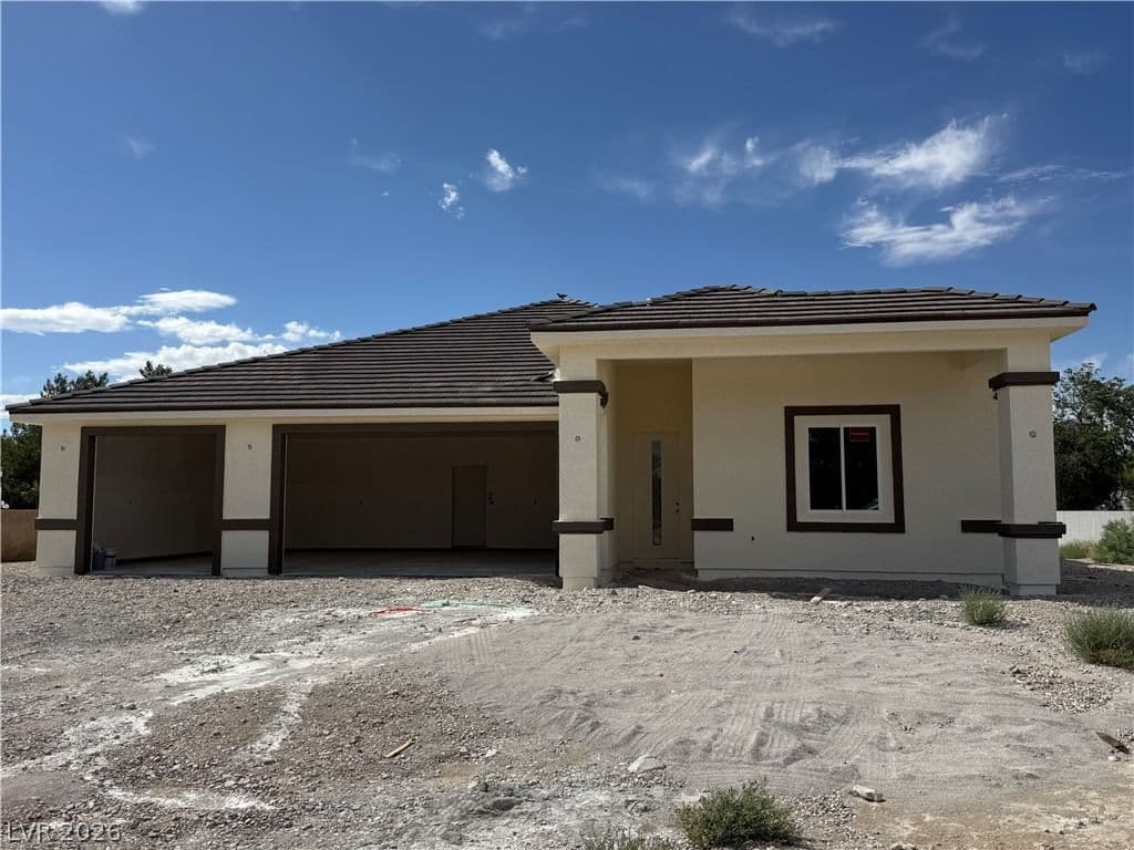 1740 Cypress Point