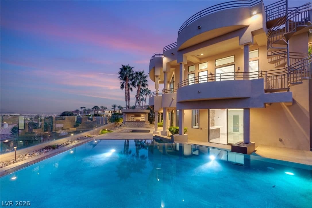 5078 Spanish Hills Drive photo 4