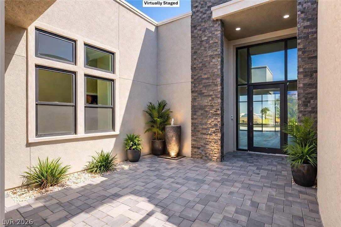 4750 Outlook Peak Street photo 2