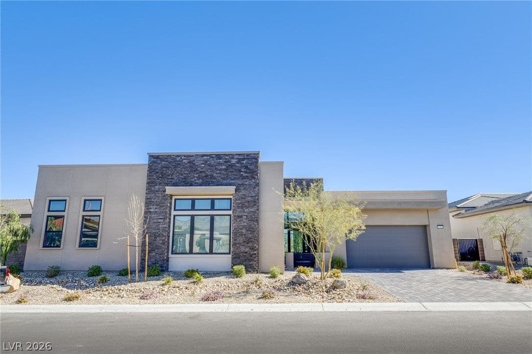 4750 Outlook Peak Street