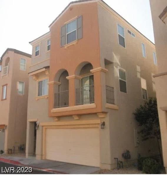 10629 Yarrow Root Court photo 2