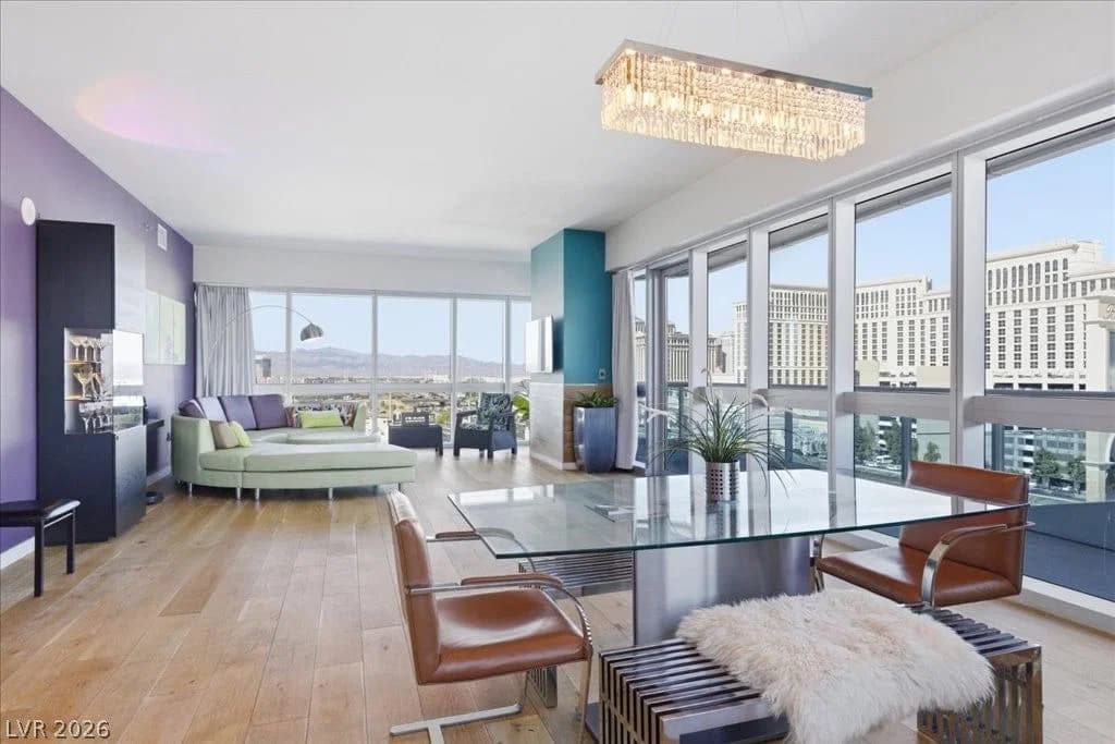 4471 Dean Martin Drive