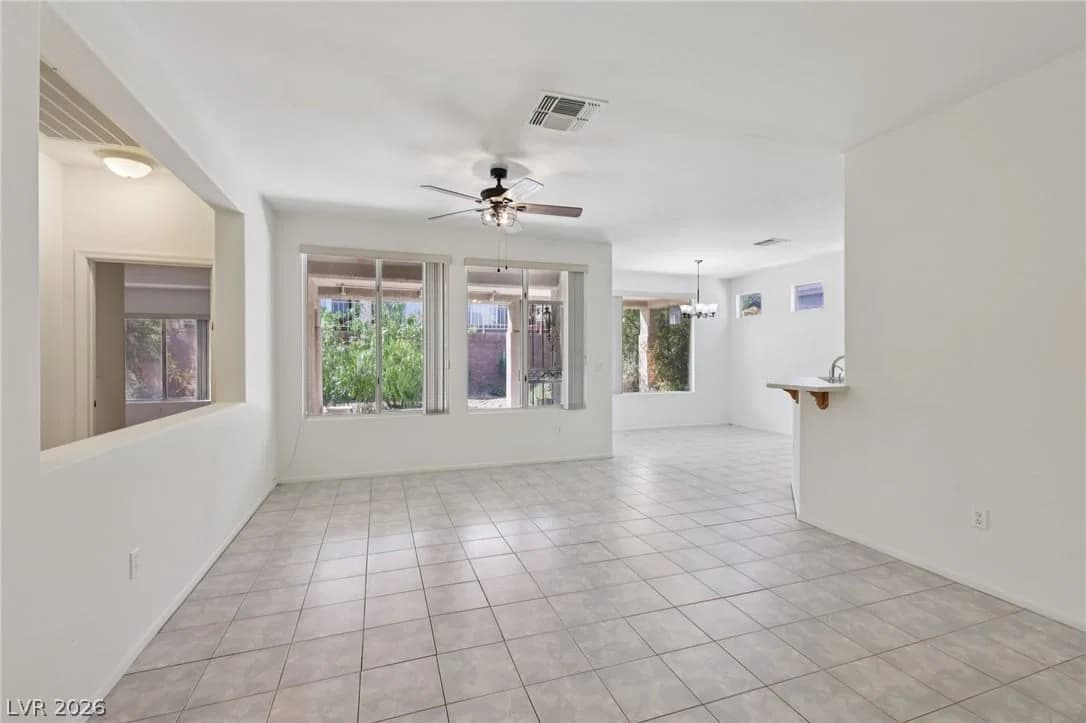 2183 Point Mallard Drive photo 3