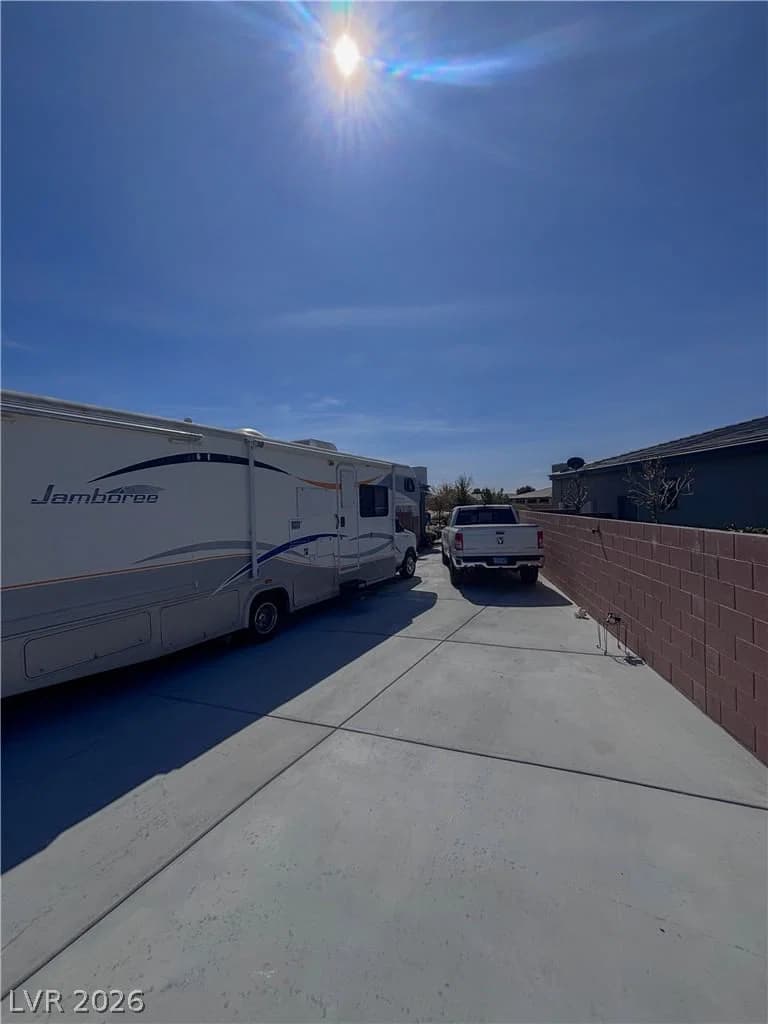 4816 Cactus Canyon Drive photo 4