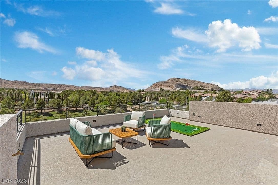 4053 Heron Fairway Drive photo 4