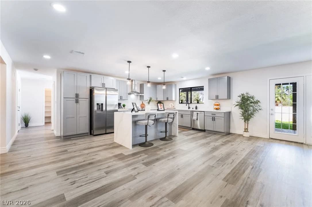 5574 Mojave Road photo 5
