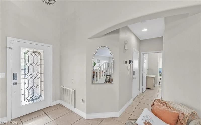 460 Garrafon Bay Street photo 5
