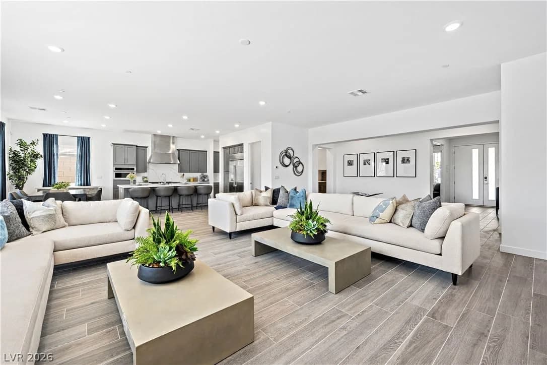 234 Bellevue Grove Avenue photo 3