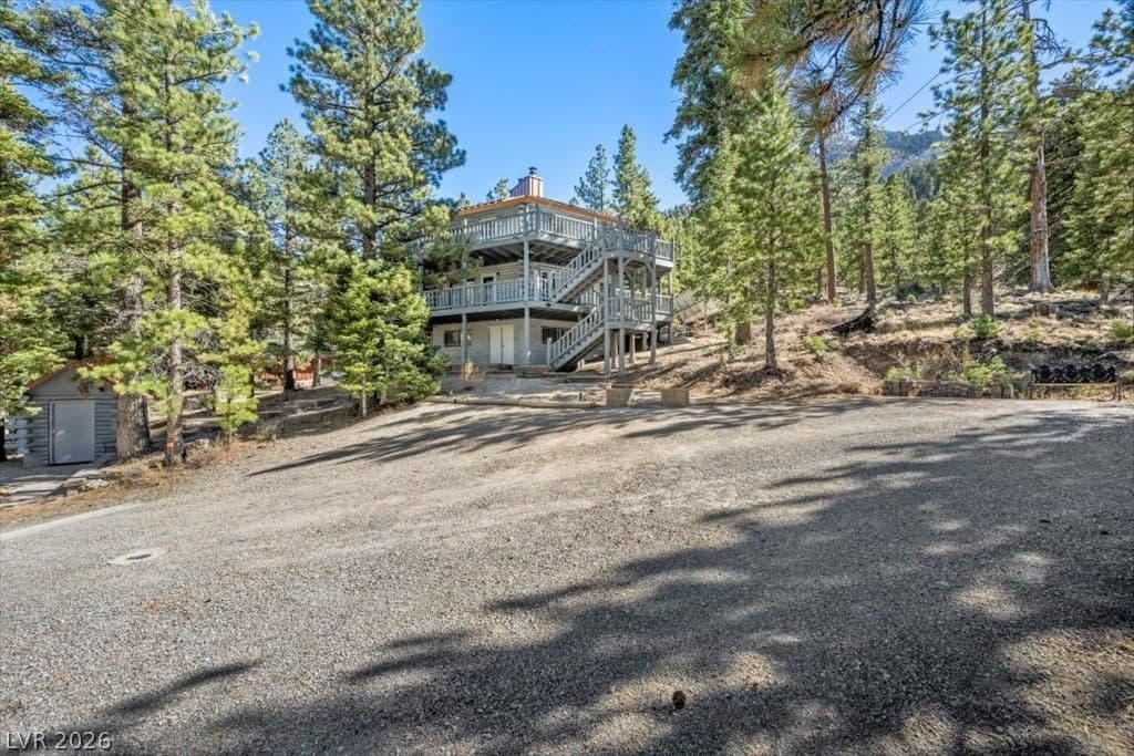 5265 Whispering Deer Drive photo 4