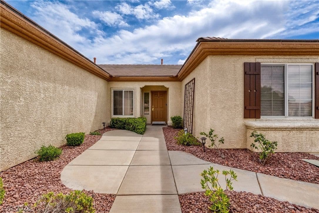 1684 Wellington Springs Avenue photo 4