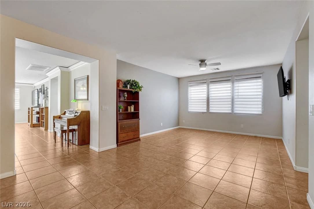5819 Toofer Winds Court photo 5