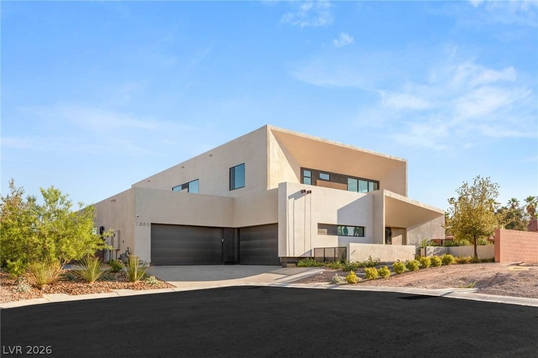 7385 Heron Canyon Court