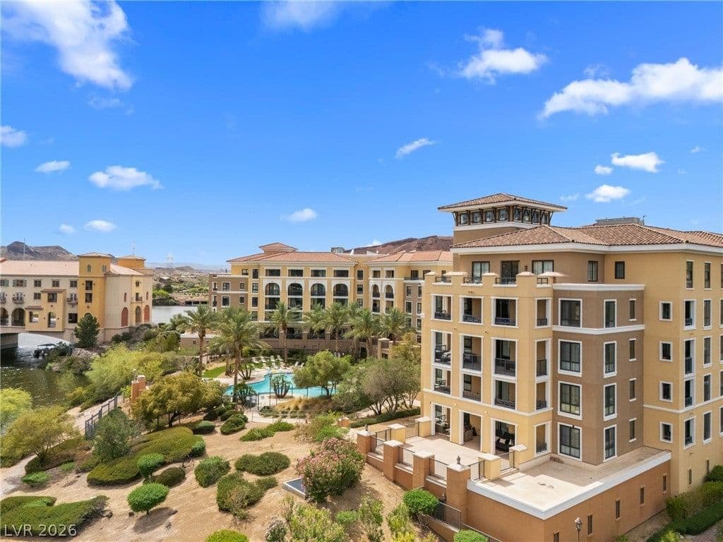 29 Montelago Boulevard photo 5