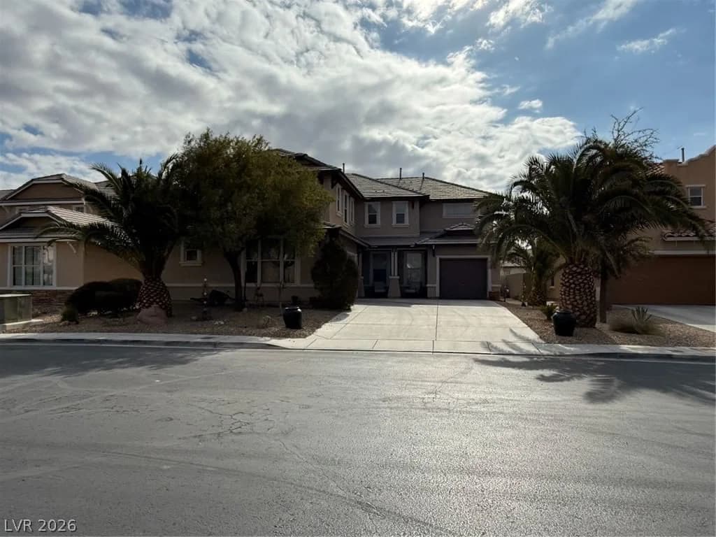 2621 Slide Canyon Avenue photo 3