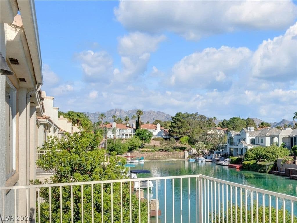 8740 Carlitas Joy Court photo 3