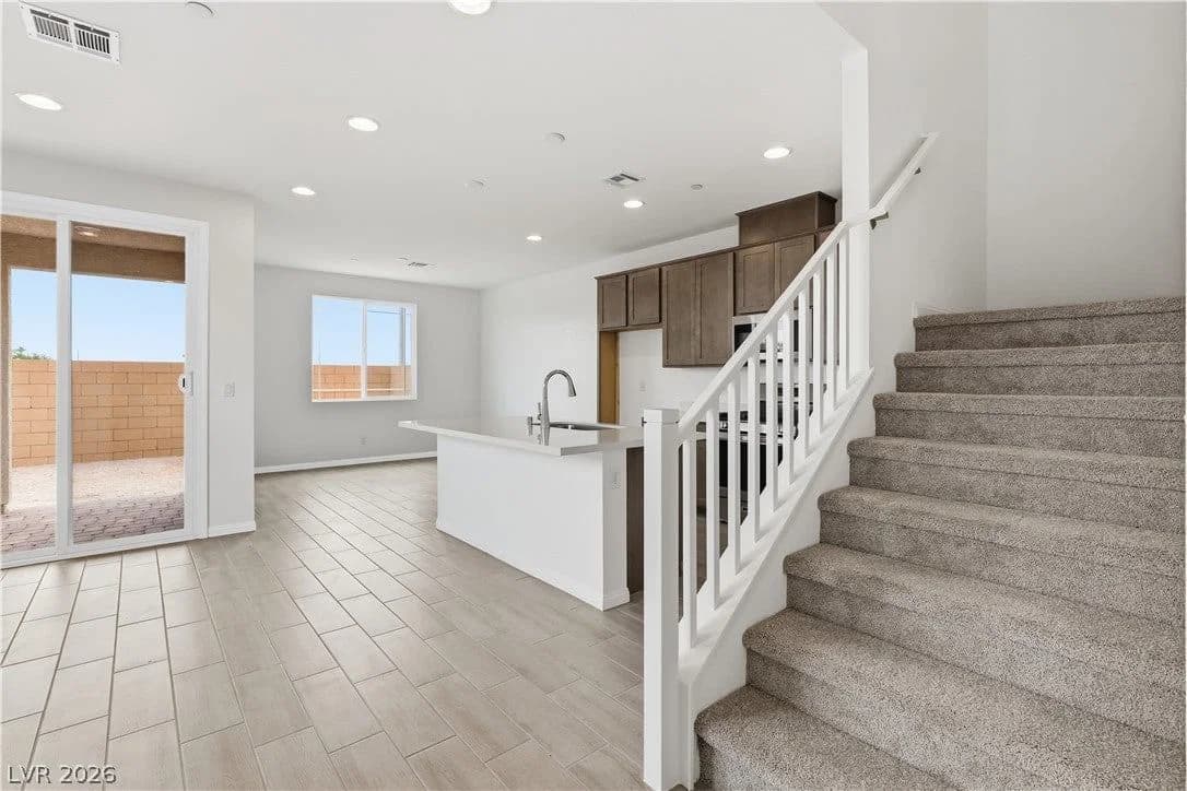 5322 Borra Hills Street photo 5
