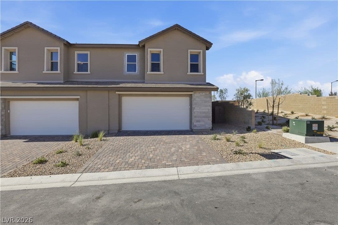 12147 Red Iris Ave Ave photo 5