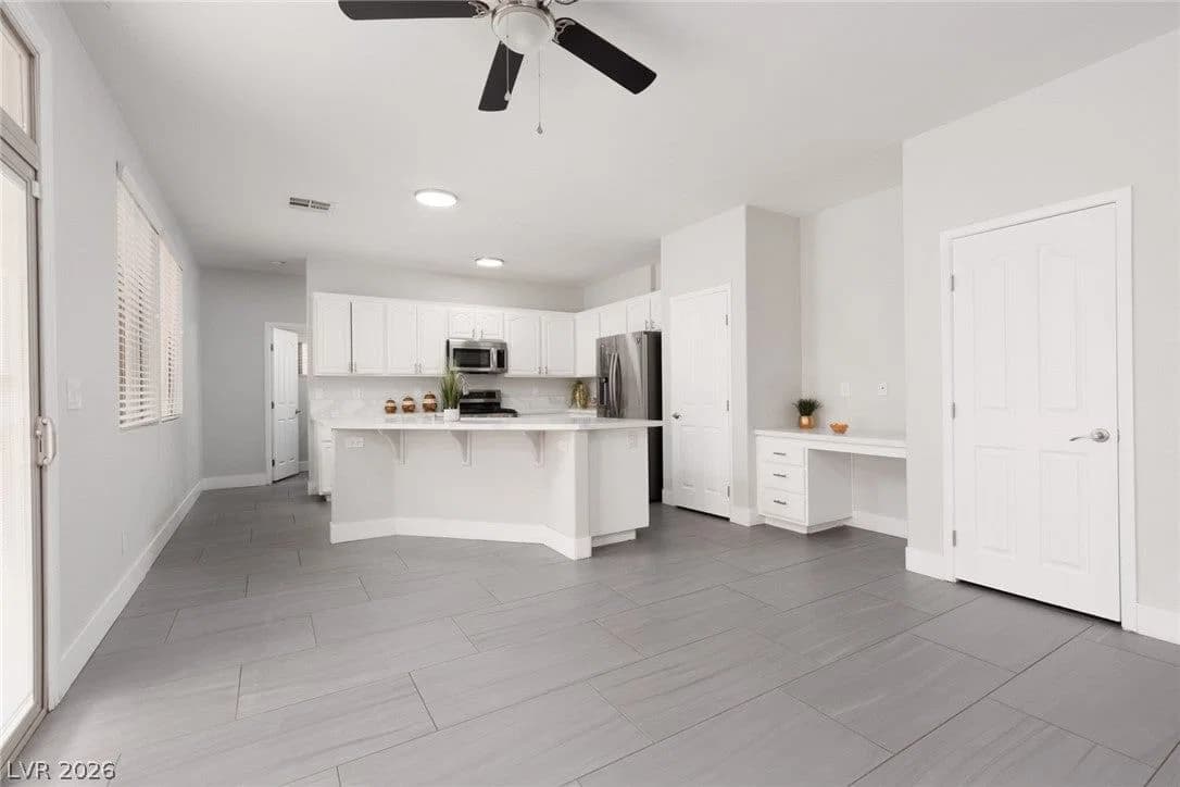 57 Ashby Hills Court photo 4