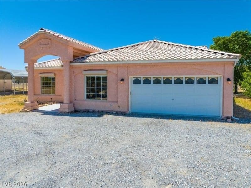 1710 Murphy Street photo 2