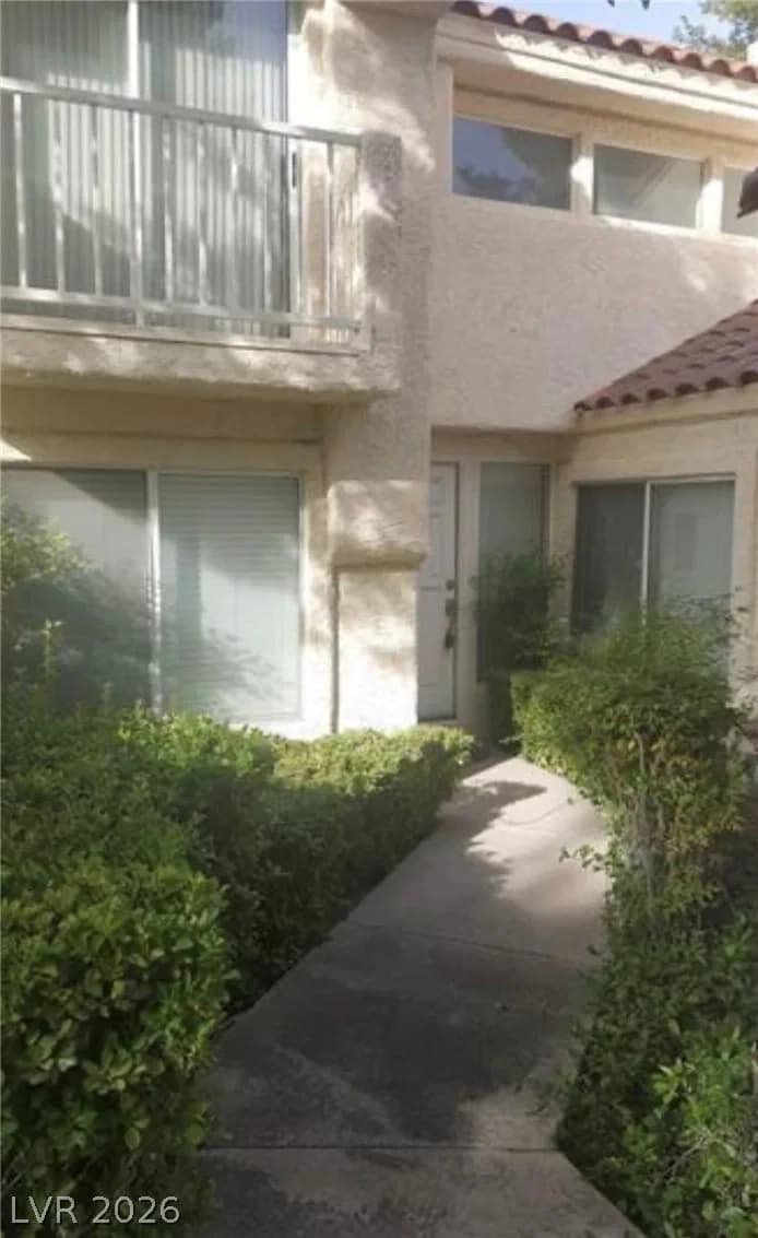 6974 Emerald Springs Lane photo 3